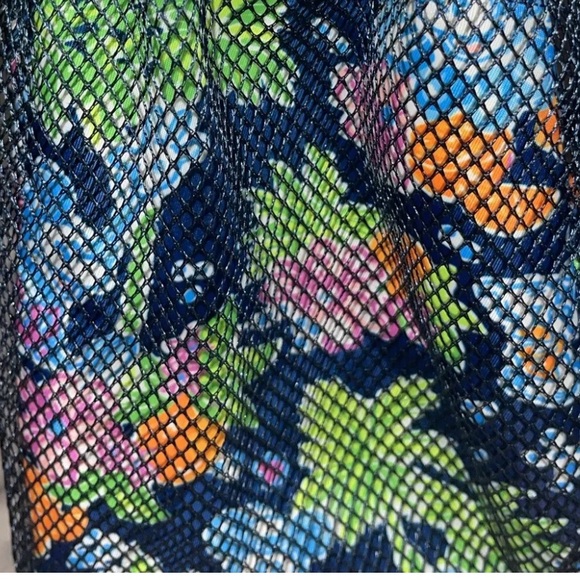 NWT Disney x Lilly Pulitzer Mickey and Minnie Mouse cinderella castle backpack - Picture 10 of 15